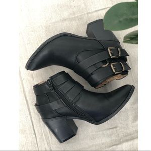 FINAL SALE! Chunky Heel Ankle Booties